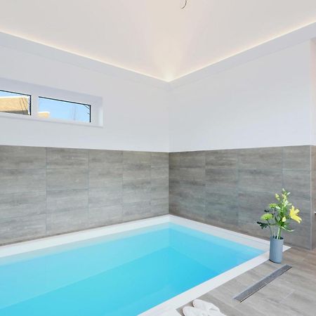 Cozy Home In Lembruch-Duemmer See With Sauna Extérieur photo