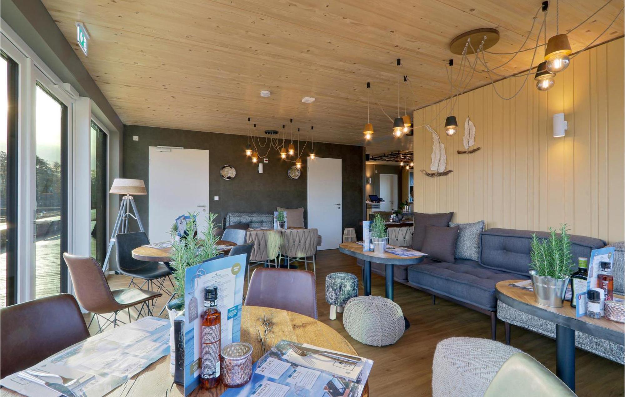 Cozy Home In Lembruch-Duemmer See With Sauna Extérieur photo