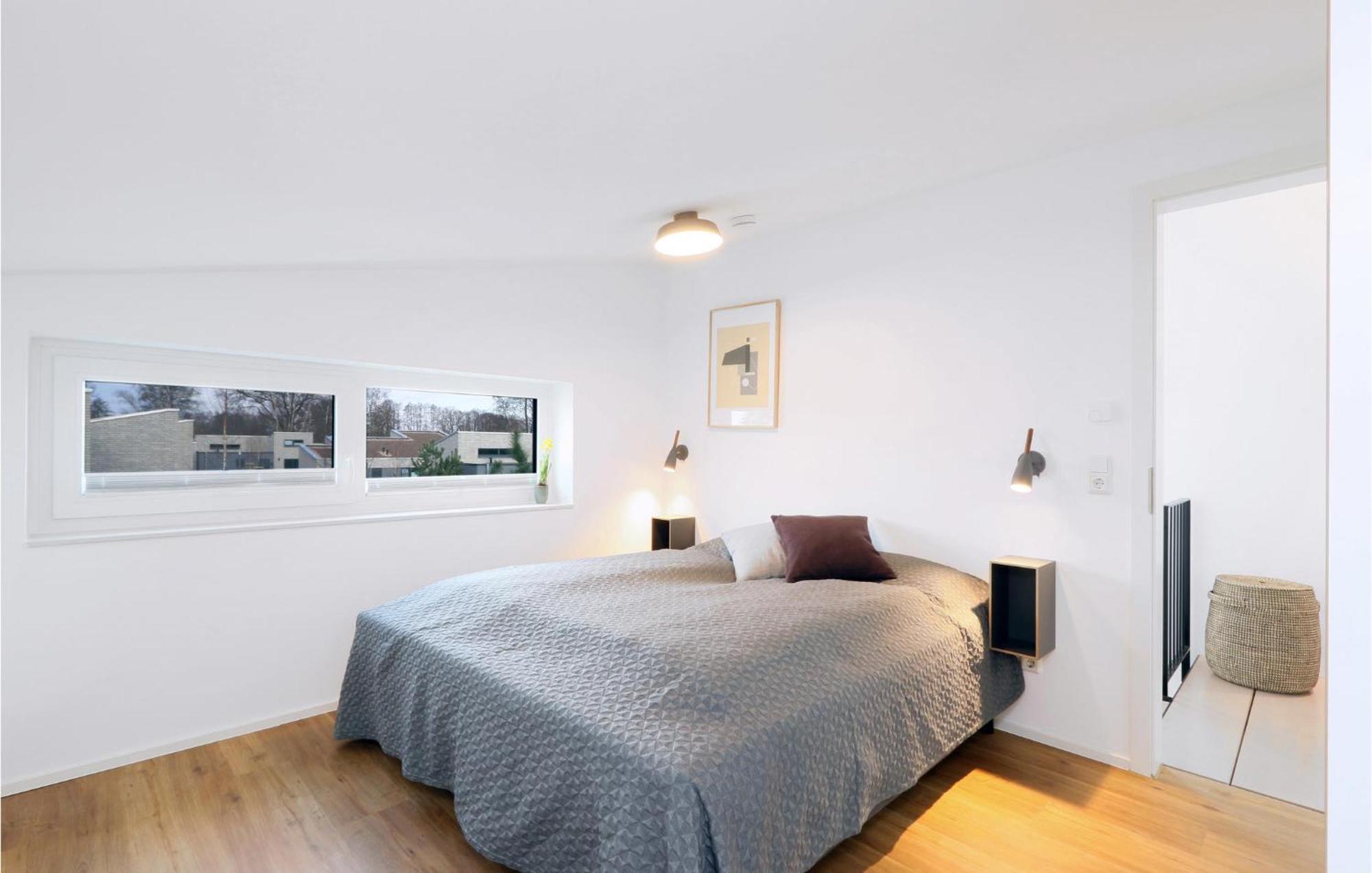 Cozy Home In Lembruch-Duemmer See With Sauna Extérieur photo